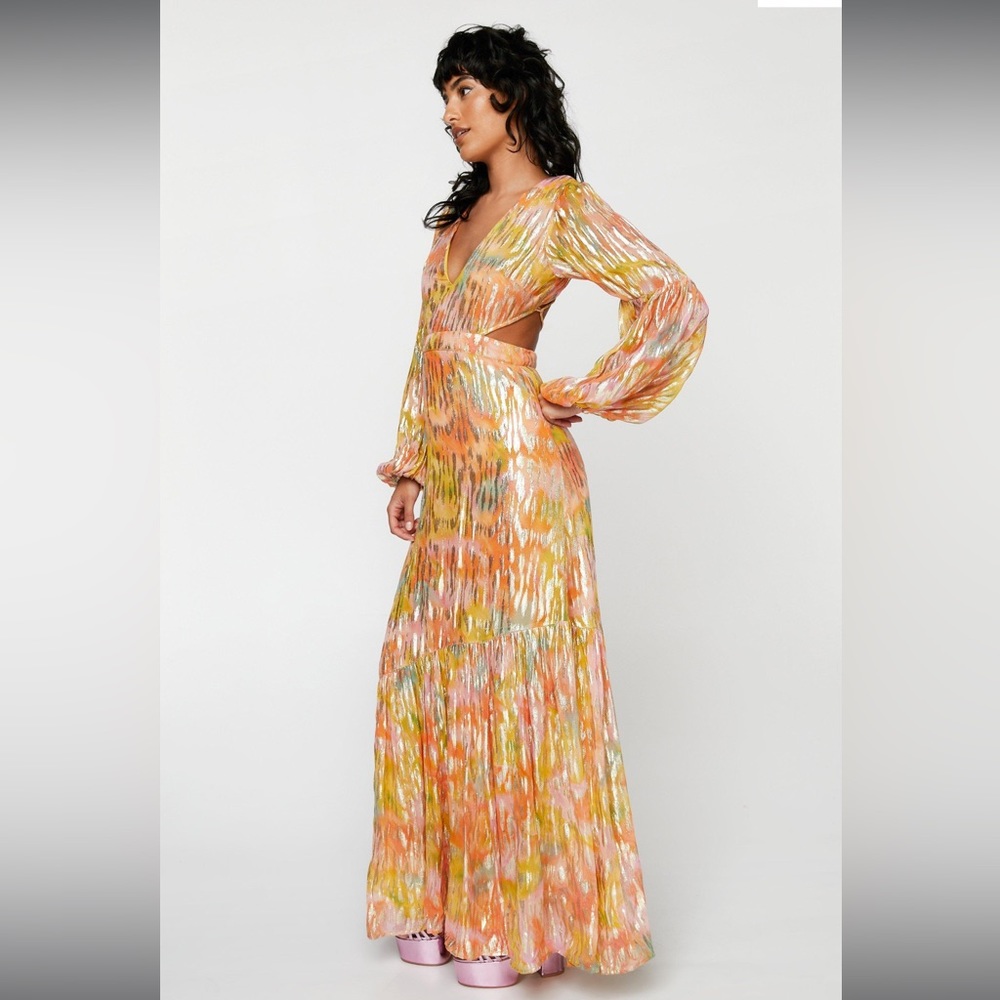 Metallic Blurred Floral Open Back Maxi Dress - Picture 4 of 4